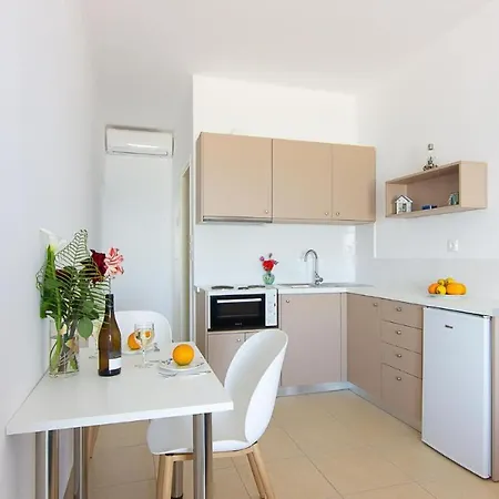 Apartment Creta Beachfront β For 2 Persons By Mps Fodele