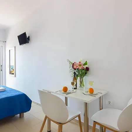 Creta Beachfront β For 2 Persons By Mps Apartment *